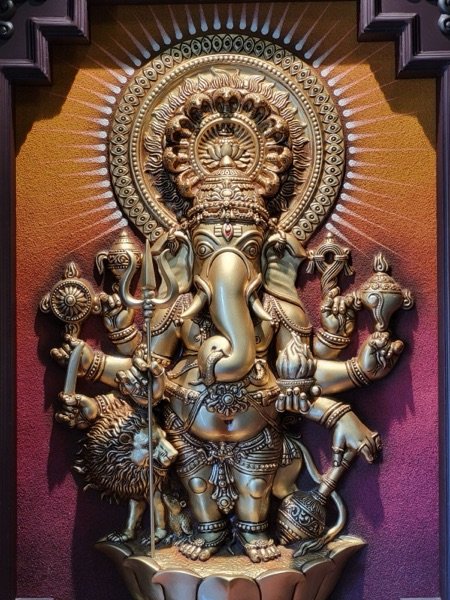 श्री गणेश जी — दिव्य स्वरूप